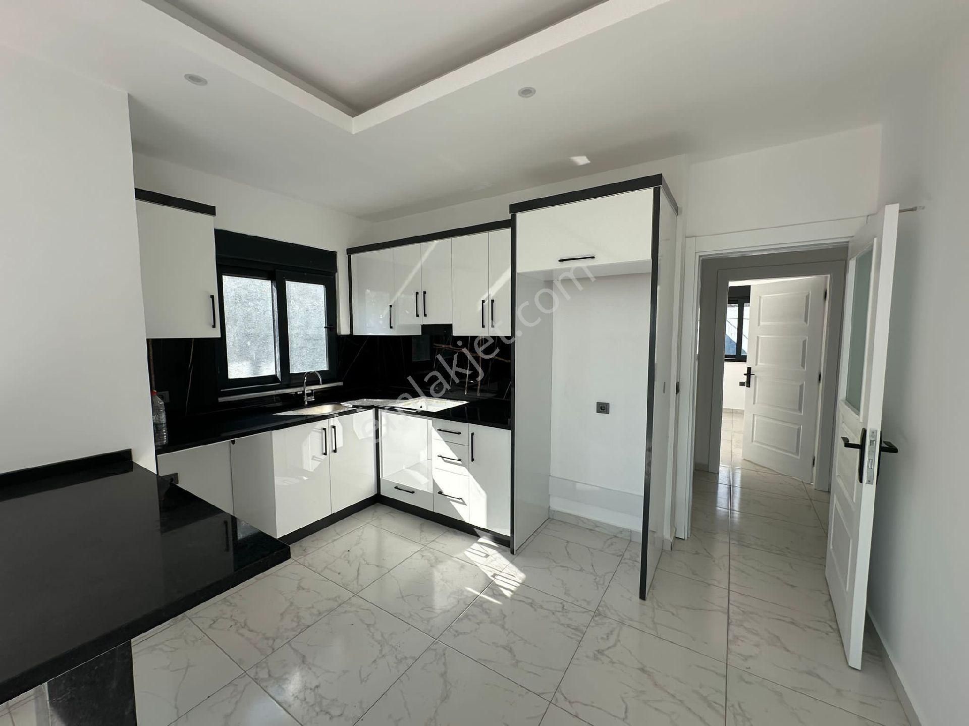 Ciplakli Mahallesi 2+1 American Mutfak İskanli - Görsel 4