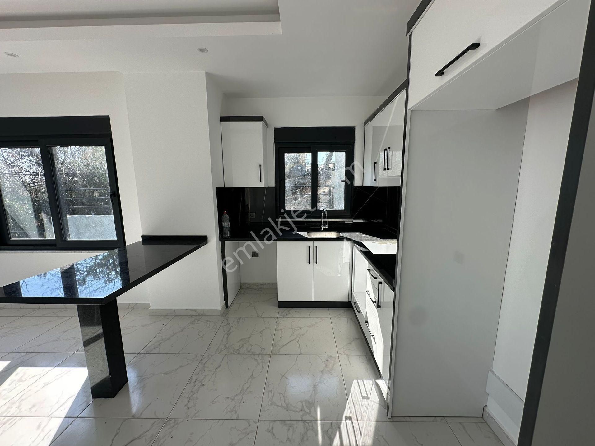 Ciplakli Mahallesi 2+1 American Mutfak İskanli - Görsel 16