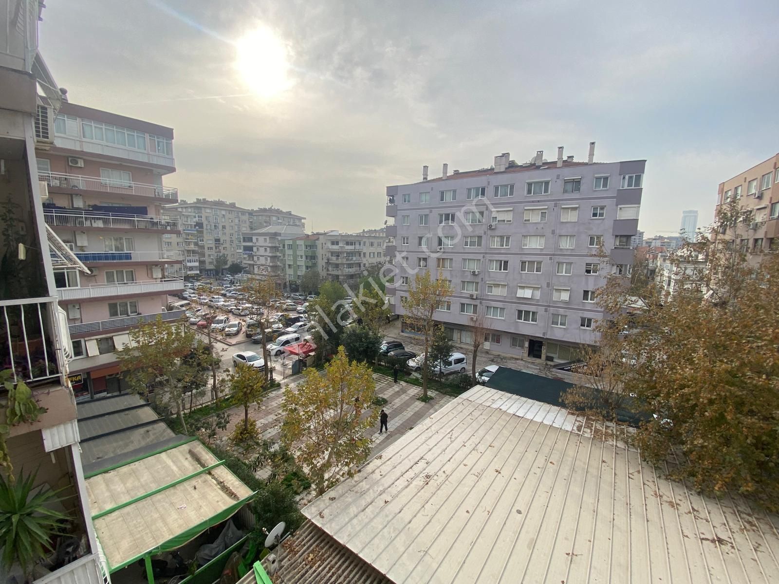 Bayraklı Mansuroğlu Haşim İşcan Caddesinde 3+1 Kiralık Daire - Görsel 10