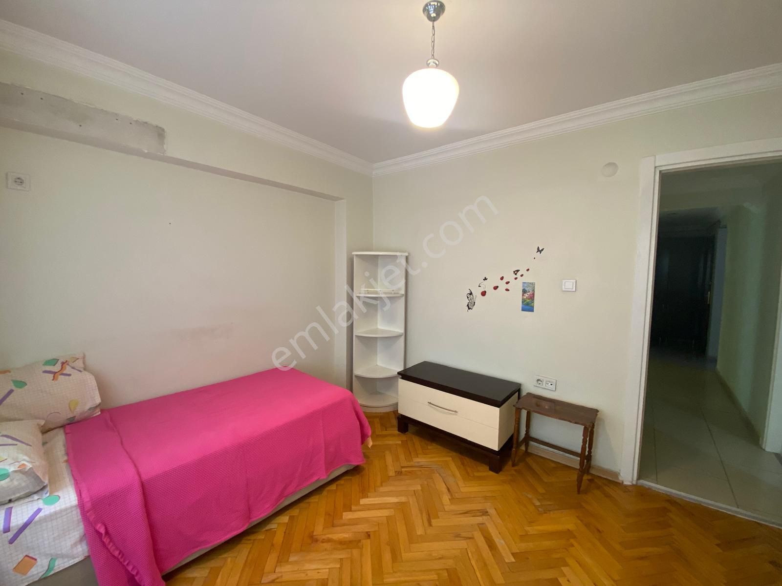 Bayraklı Mansuroğlu Haşim İşcan Caddesinde 3+1 Kiralık Daire - Görsel 14