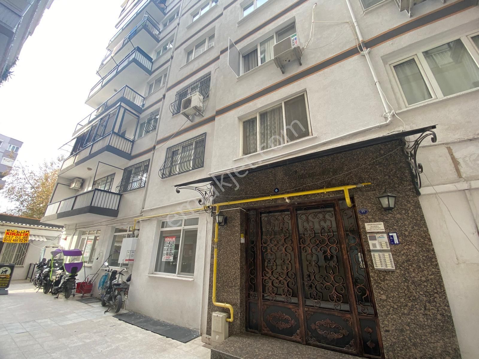 Bayraklı Mansuroğlu Haşim İşcan Caddesinde 3+1 Kiralık Daire - Görsel 24