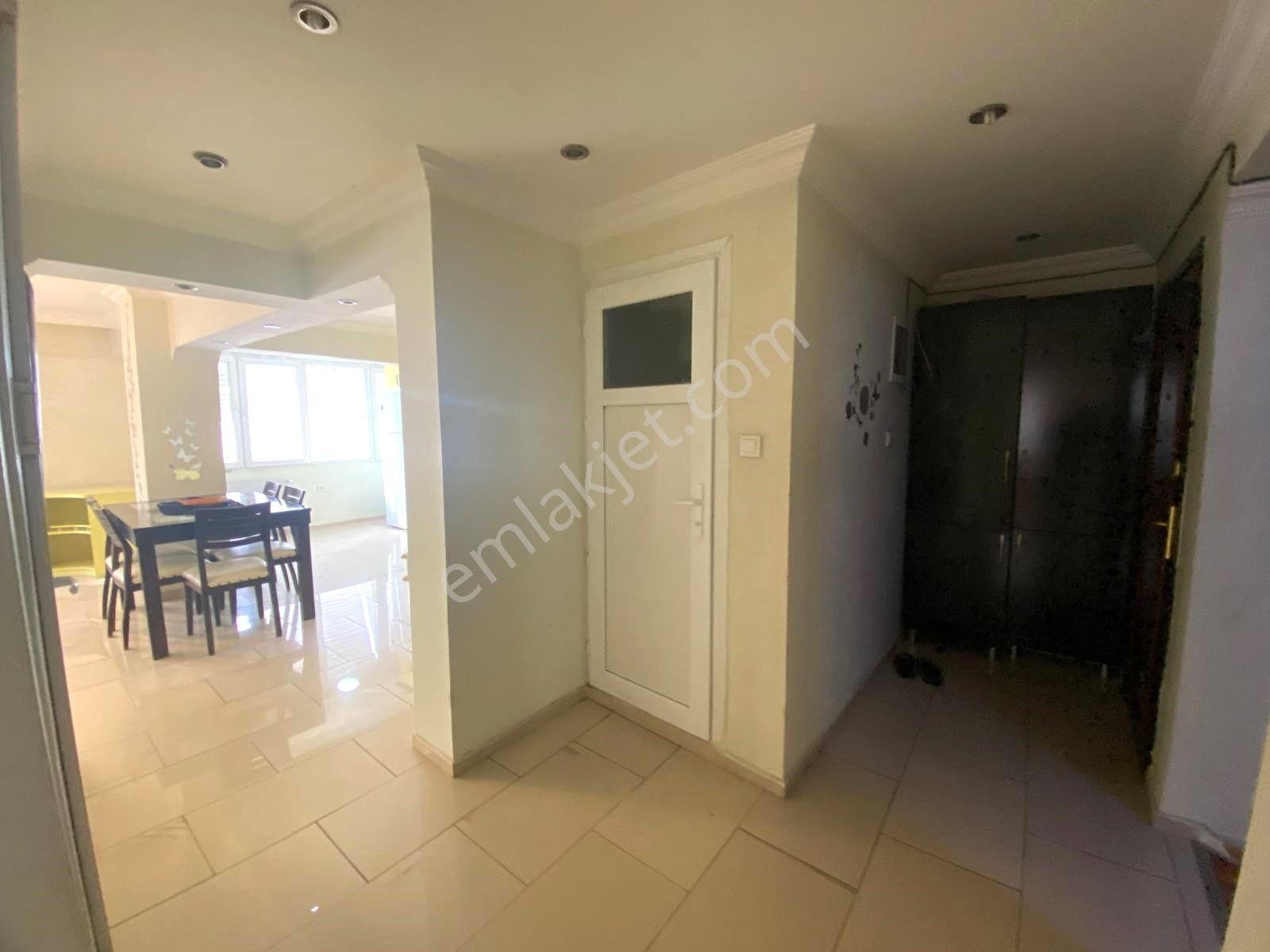 Bayraklı Mansuroğlu Haşim İşcan Caddesinde 3+1 Kiralık Daire - Görsel 22