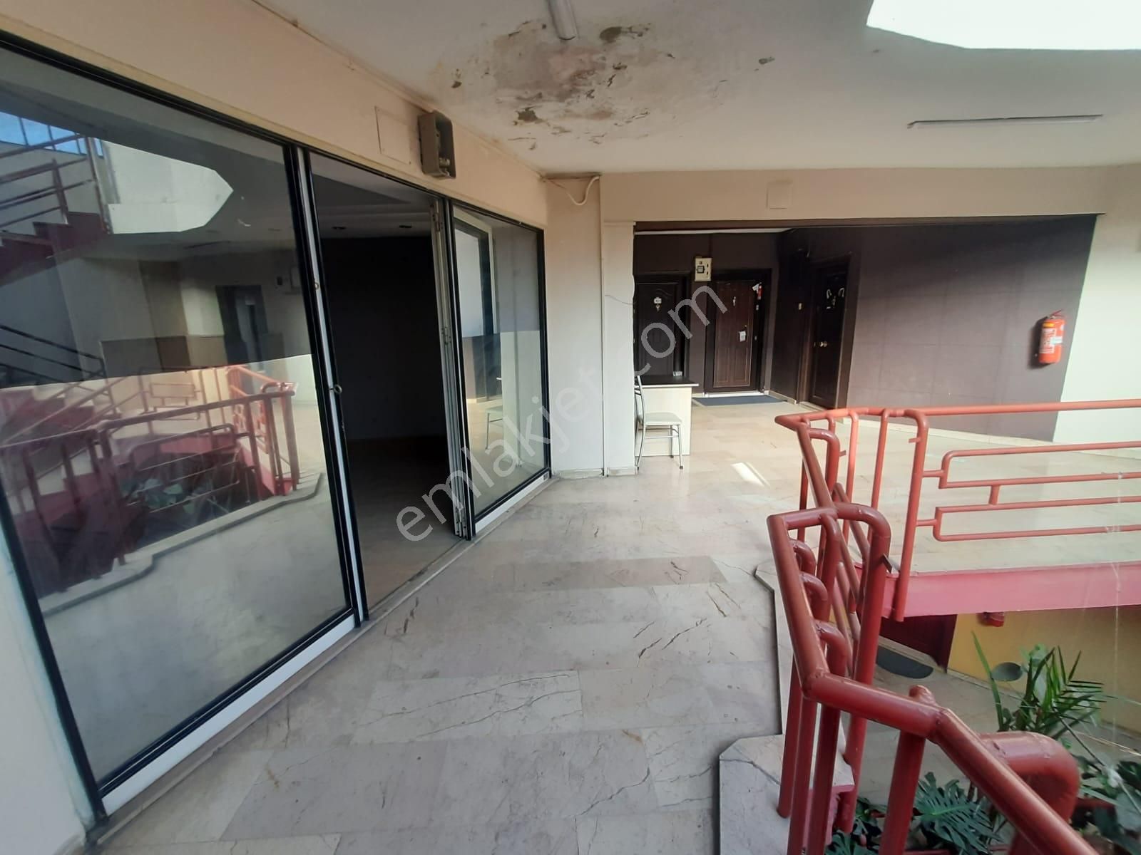 Yeni Cami Atagün İş Merkezinde Kiralık Fırsat Ofisler - Görsel 21