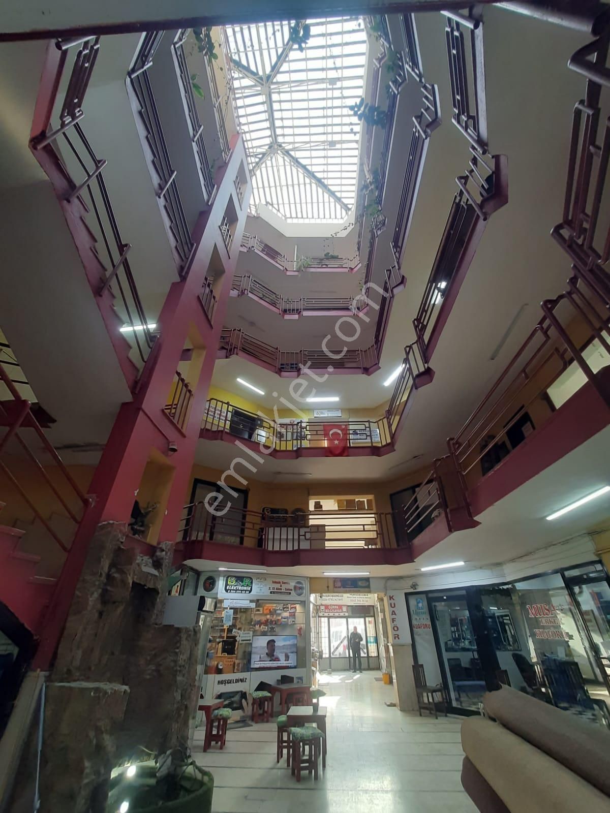 Yeni Cami Atagün İş Merkezinde Kiralık Fırsat Ofisler - Görsel 2