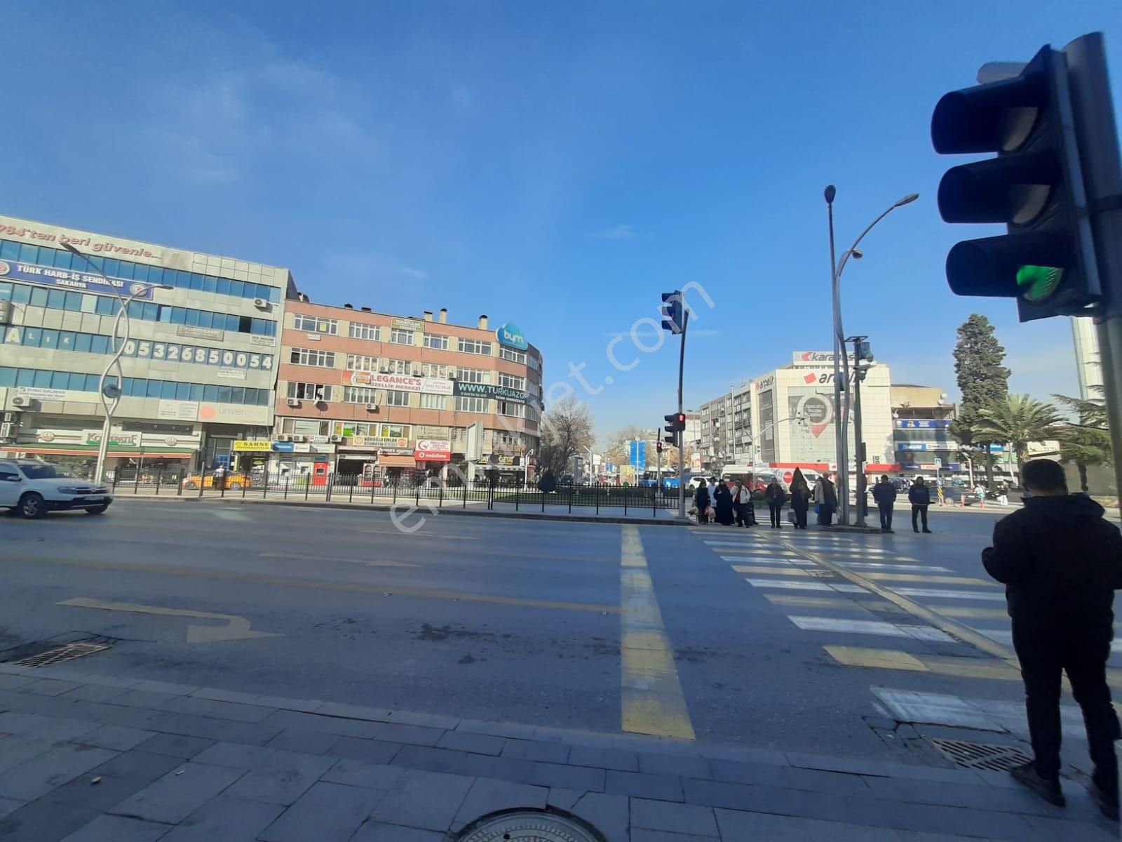 Yeni Cami Atagün İş Merkezinde Kiralık Fırsat Ofisler - Görsel 26