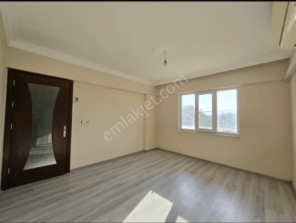 İsabeylide Kiralık 3+1 Daire - Görsel 7