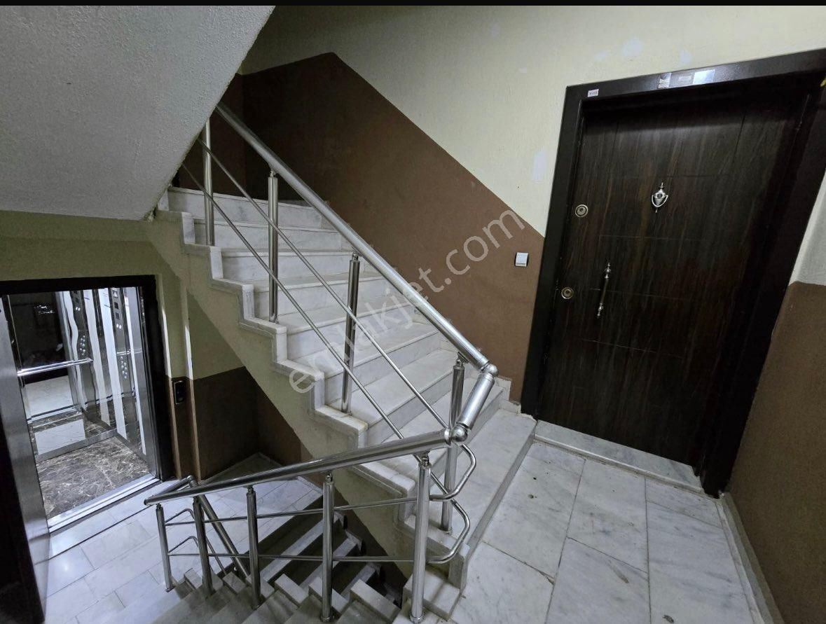 İsabeylide Kiralık 3+1 Daire - Görsel 23