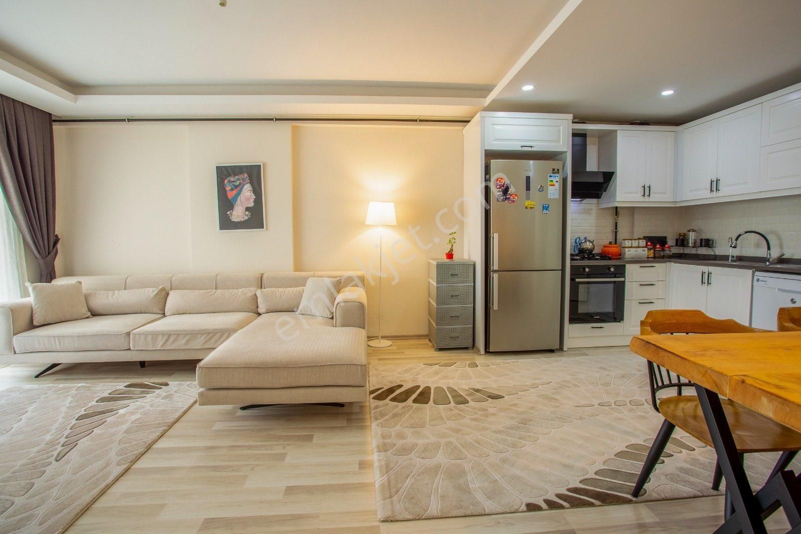 Antalya Konyaaltı Doğalgazlı Güvenlikli Site İçi Tertemiz Yeni Eşyalı Geniş 2+1 Kiralık Daire - Görsel 6