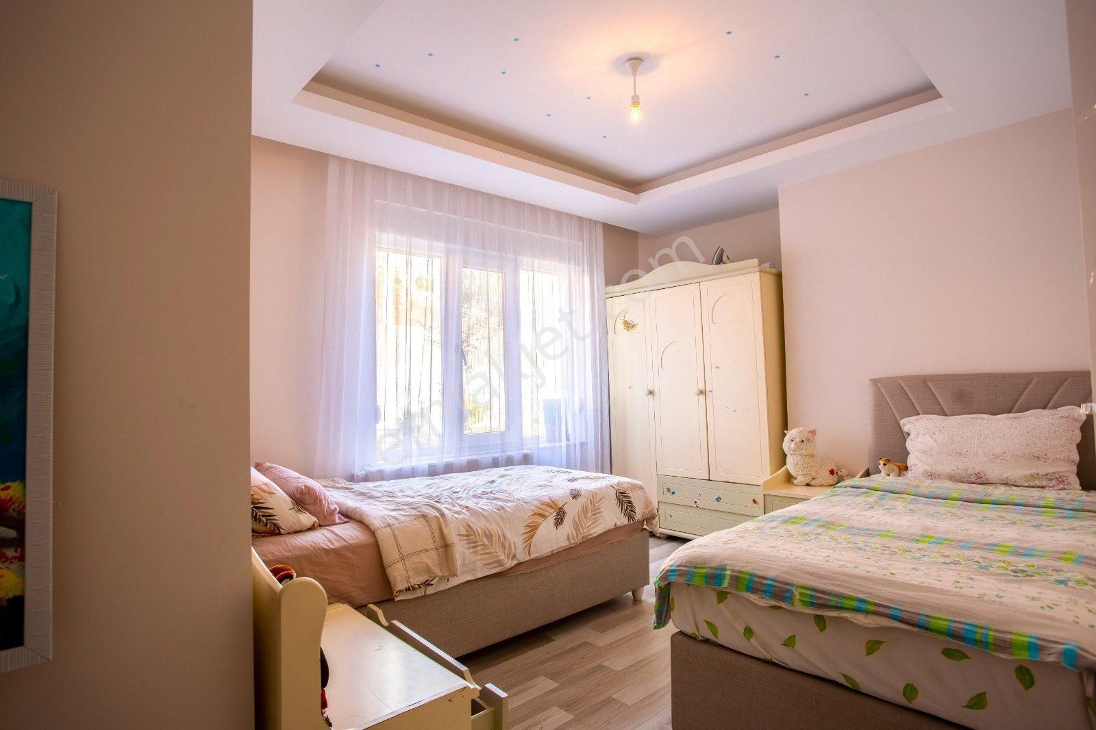 Antalya Konyaaltı Doğalgazlı Güvenlikli Site İçi Tertemiz Yeni Eşyalı Geniş 2+1 Kiralık Daire - Görsel 14