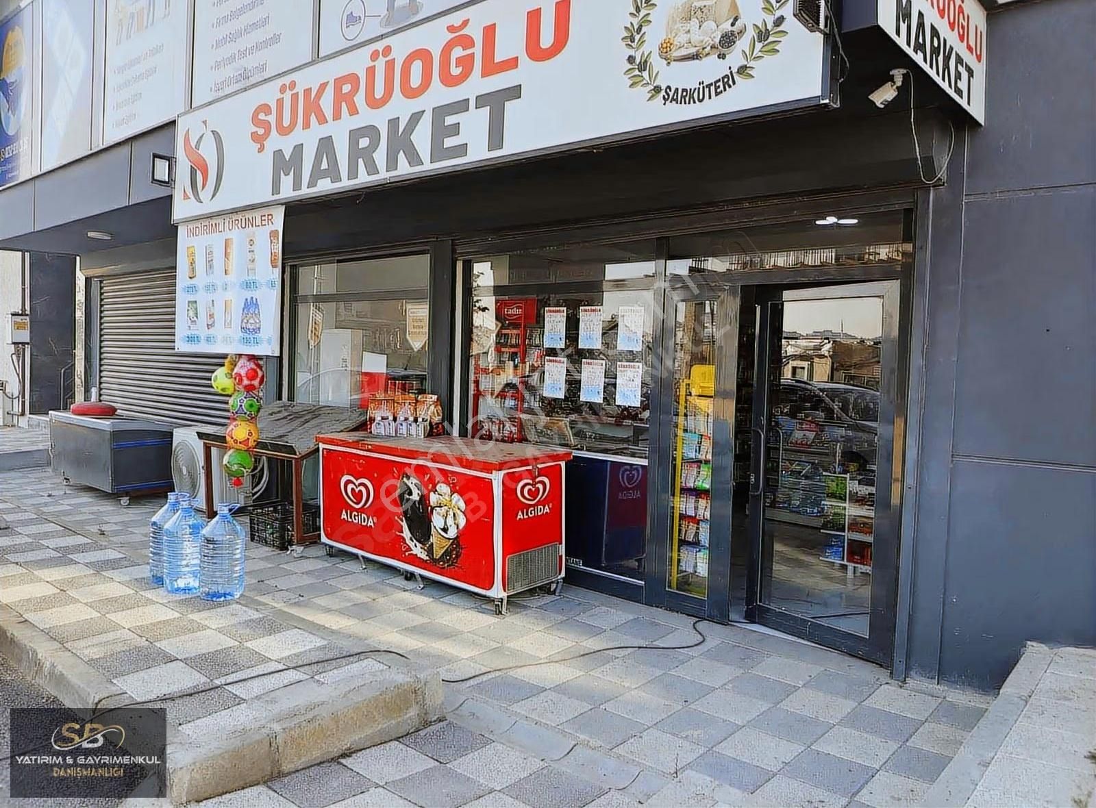 Bölgede Tek Mahalle Marketi