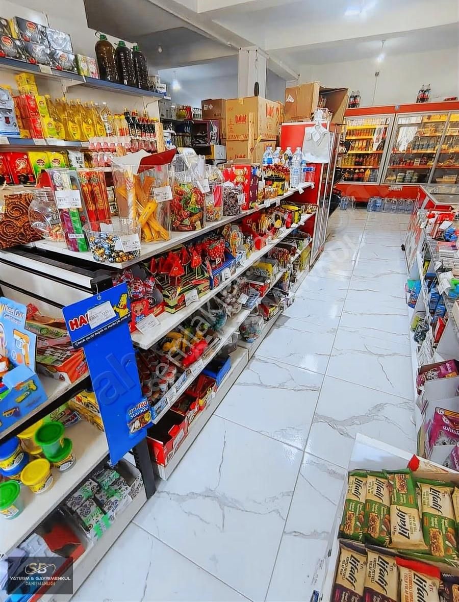 Bölgede Tek Mahalle Marketi - Görsel 9