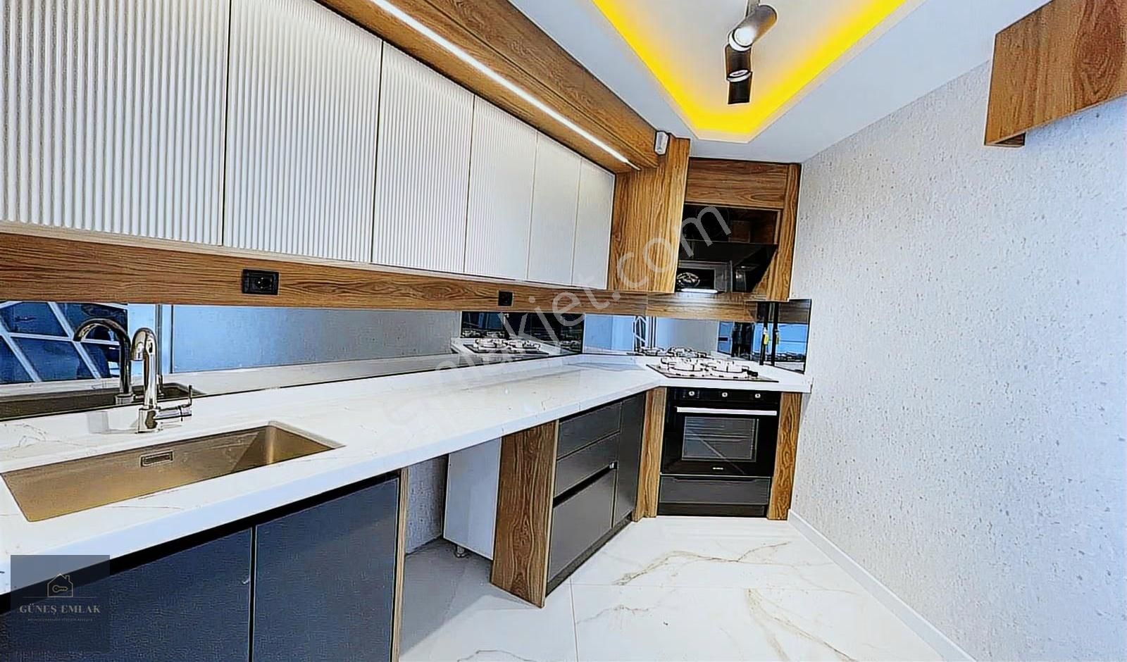 Güneş Emlak Cadde Üzerinde Oturuma Hazır Uygun Fiyatlı 2+1 - Görsel 16