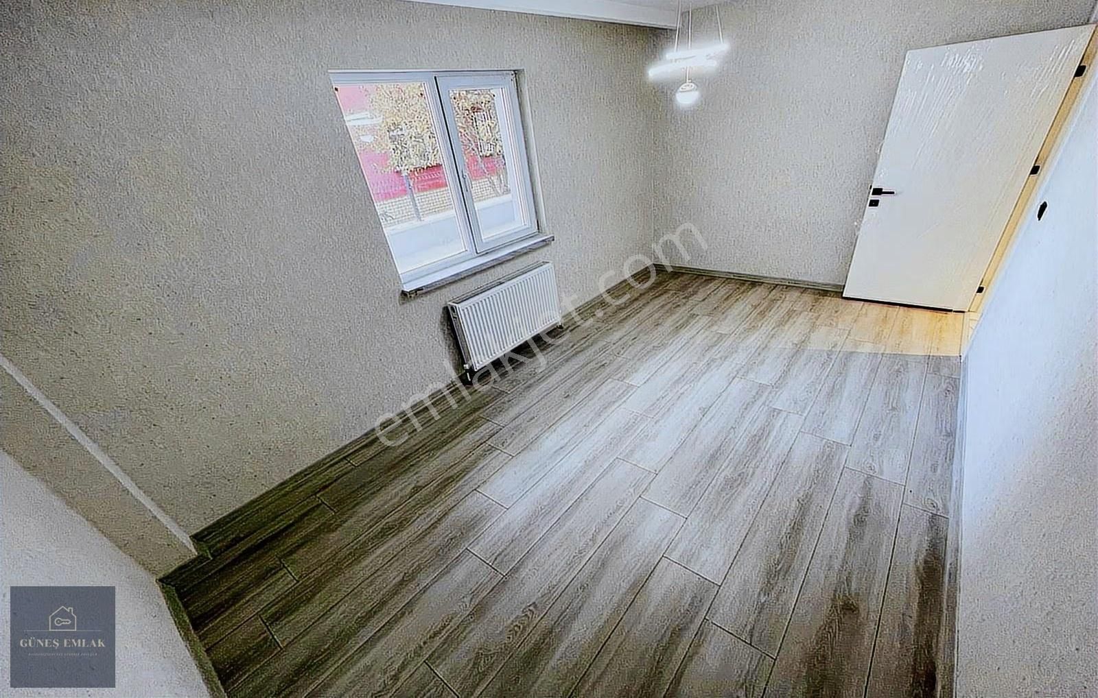 Güneş Emlak Cadde Üzerinde Oturuma Hazır Uygun Fiyatlı 2+1 - Görsel 23