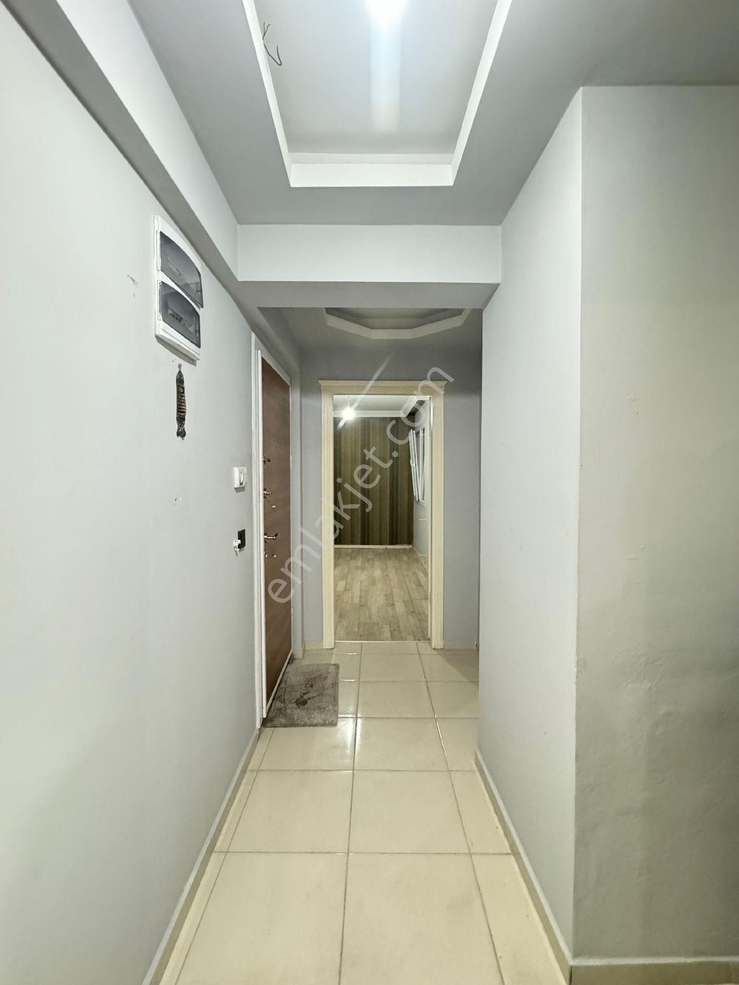 Mülk Sahibinden Yeşilyurt Hastane Poligon Metro Göztepe Yakını 2+1 9 Yaşında - Görsel 5