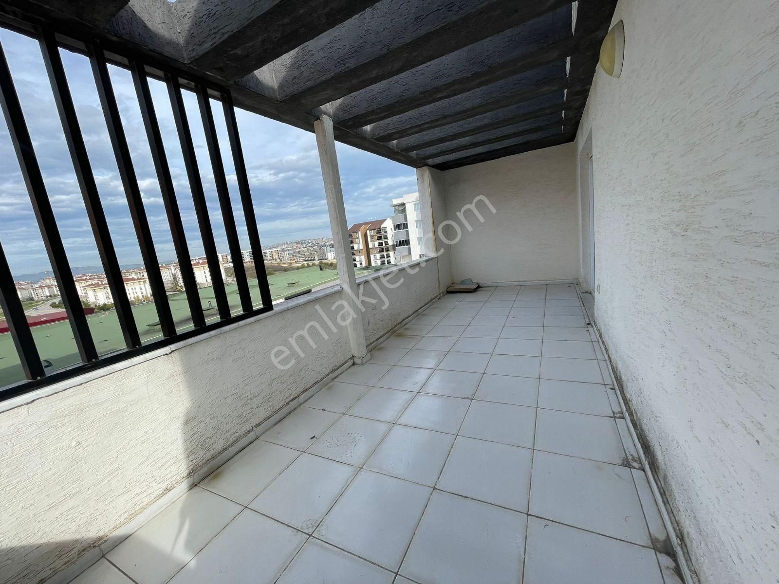 Hasanağa'da Merkezi Konumda 5+1 Dubleks - Görsel 16