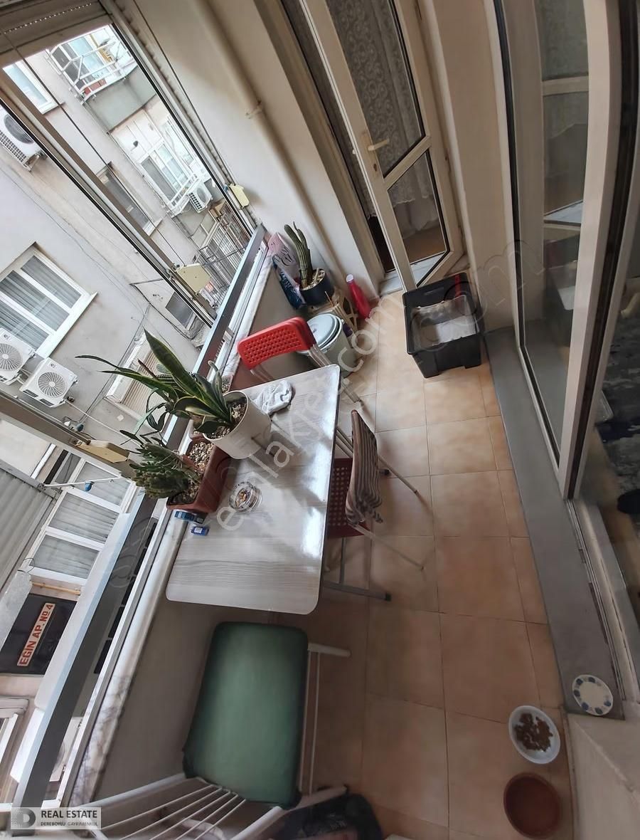 Şirinyer Menderes Çarşı Caddesinde Prestijli Konumda 3+1 - Görsel 24