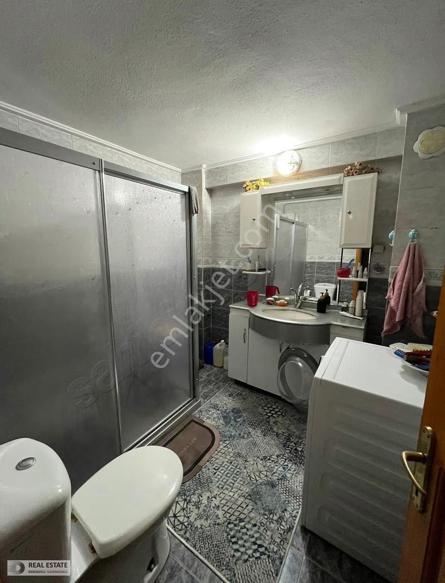 Şirinyer Menderes Çarşı Caddesinde Prestijli Konumda 3+1 - Görsel 6