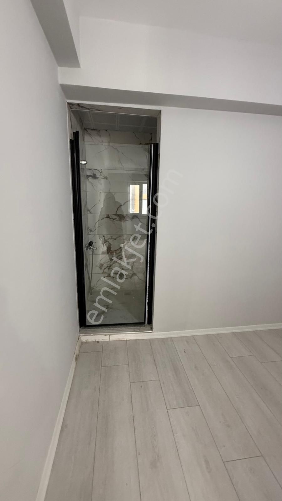 Çerkezköy De 4+1 Site İçinde Avm Ler Bölgesinde Fırsat Daire - Görsel 12