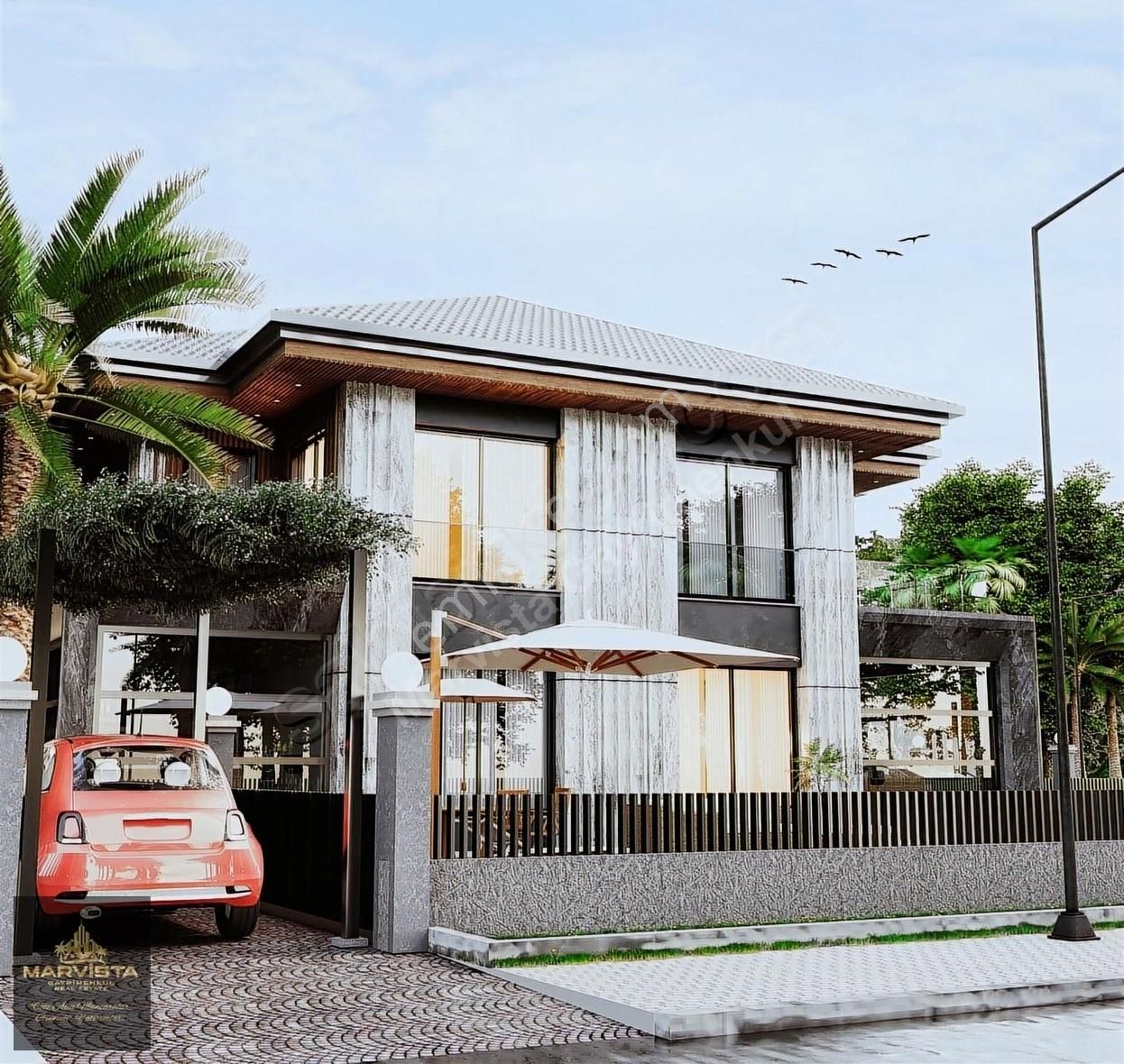 İçmelerin Kalbinde Denize 200m Satılık 7+1 Akıllı Tribleks Villa