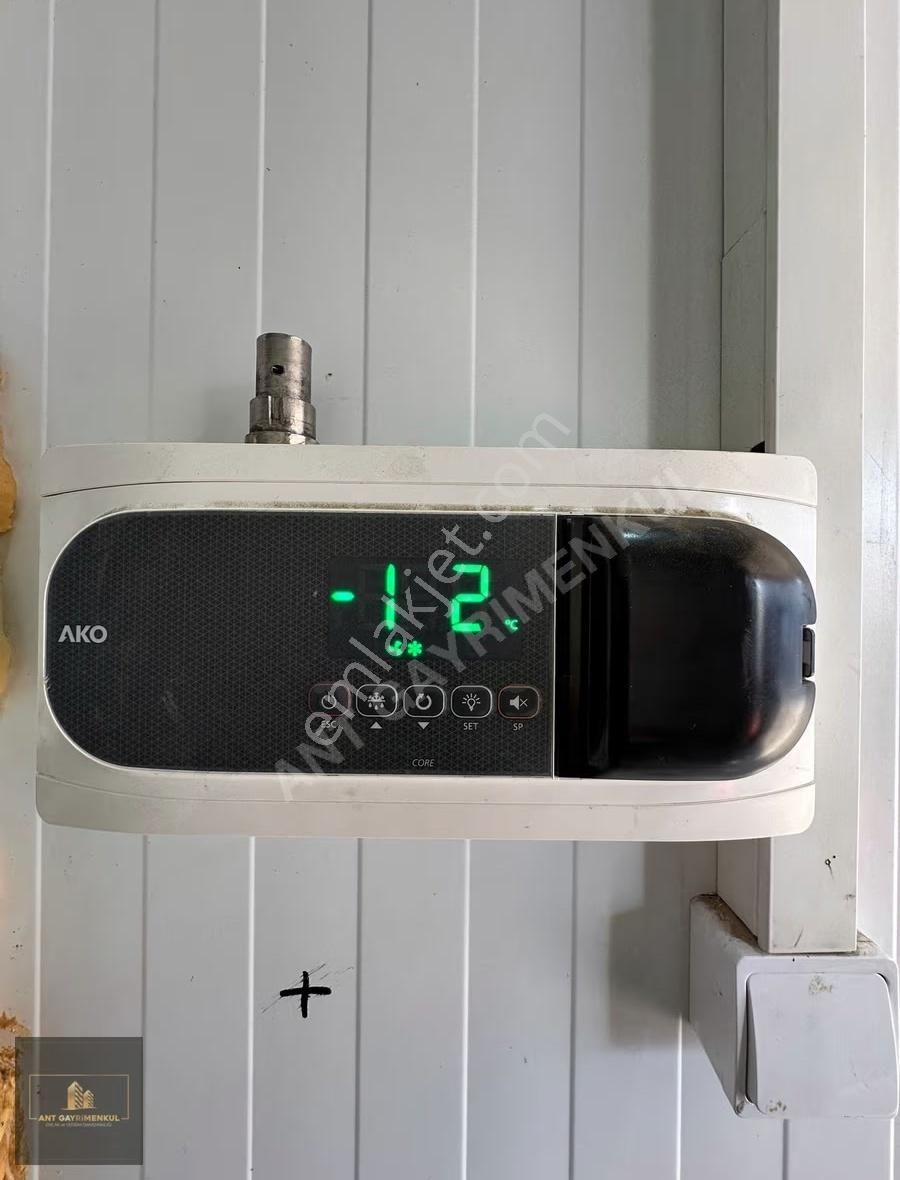 Altınovada 380m2 Kiralık -18 +4 Soğuk Hava Deposu