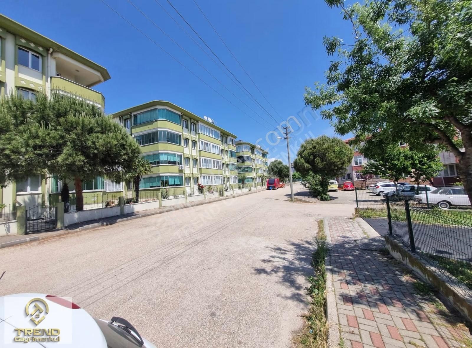 Bandırma İhsaniye Güvenlikli Site İçerisinde Kiralık Daire