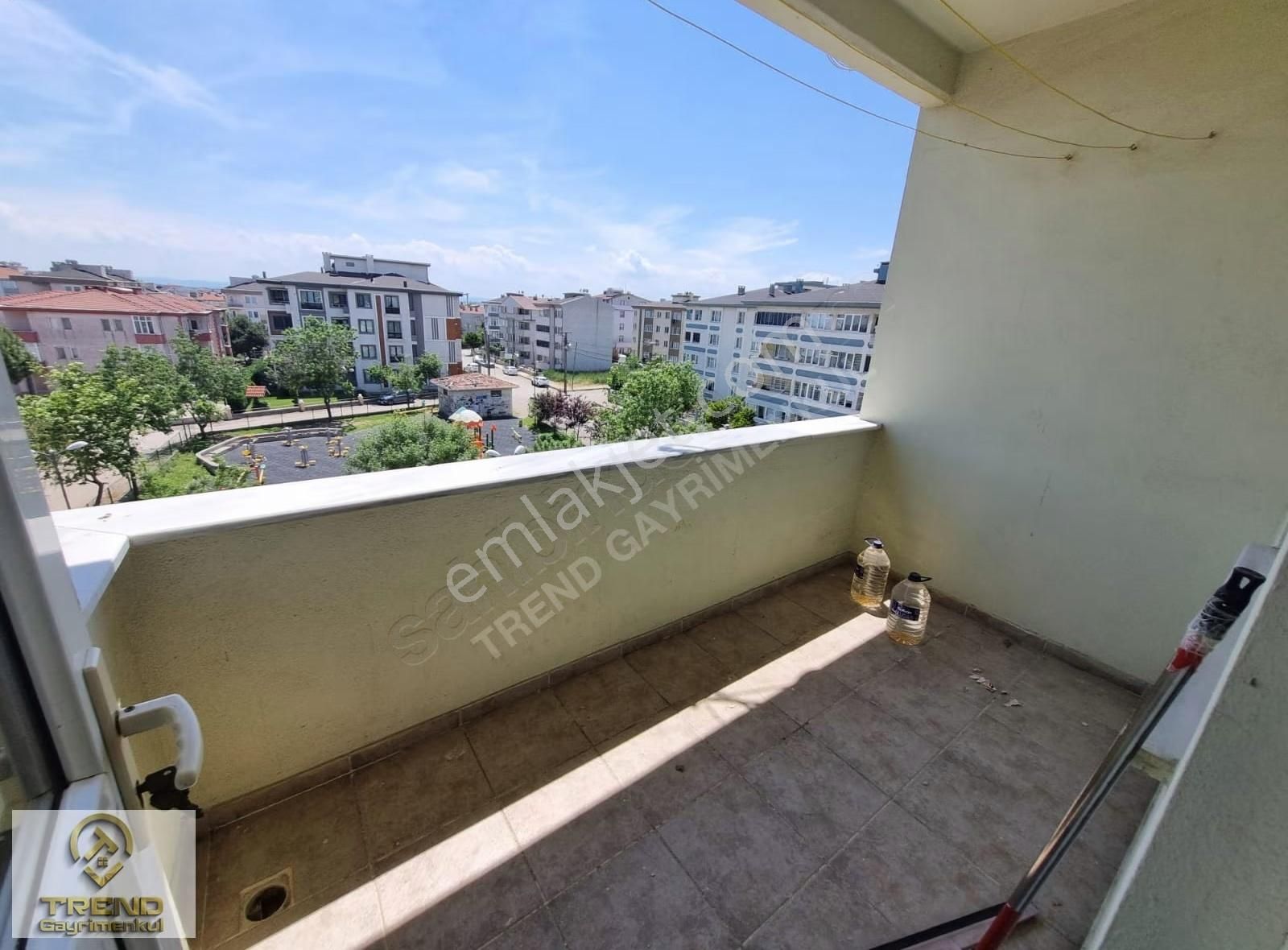 Bandırma İhsaniye Güvenlikli Site İçerisinde Kiralık Daire - Görsel 14