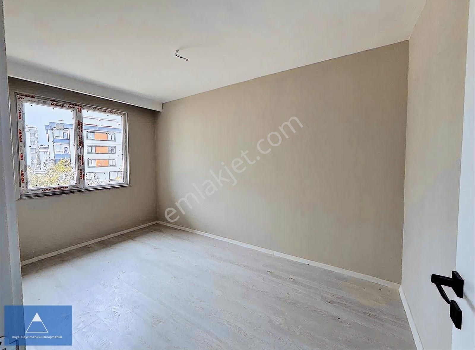 Aziz Işık Bulvarına 1 Parsel Ultra Geniş Yüksek Kredili 1+1 - Görsel 11