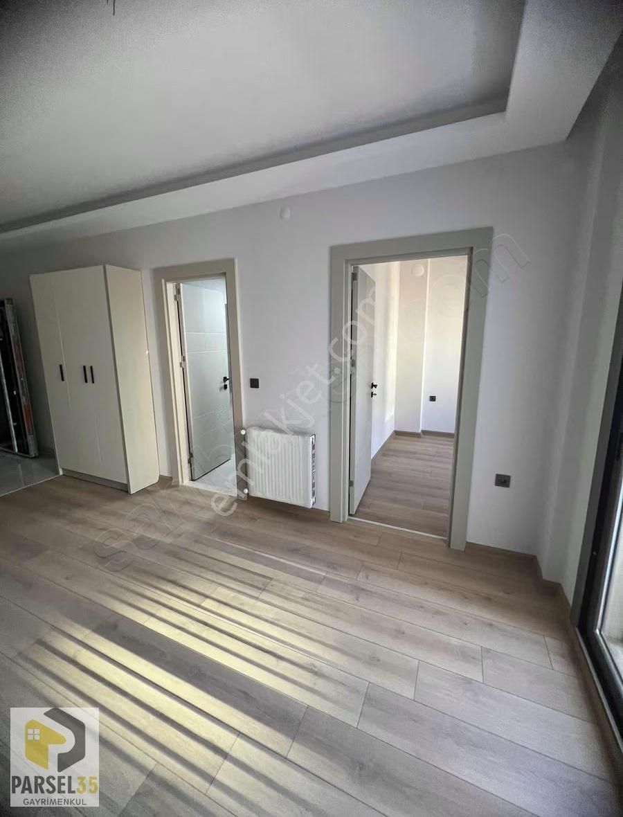 Karşıyaka Şemiklerde Ordu Bulvarı Yanı Sıfır 1+1 Satılık Daire - Görsel 4