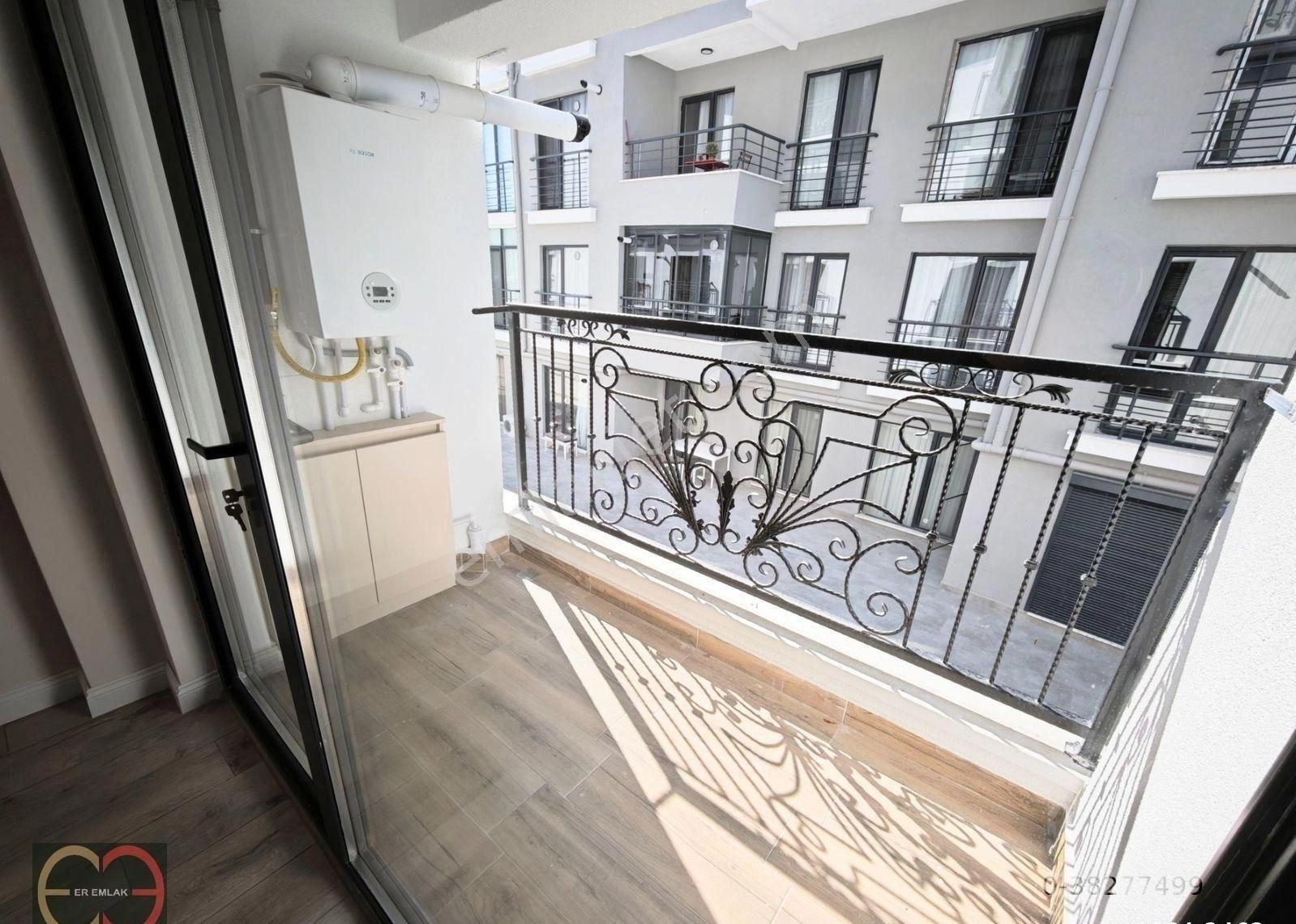 Bahçelievler Satılık Yeni Bina,asansör,otoparklı, Katta 1+1 Daire - Görsel 3