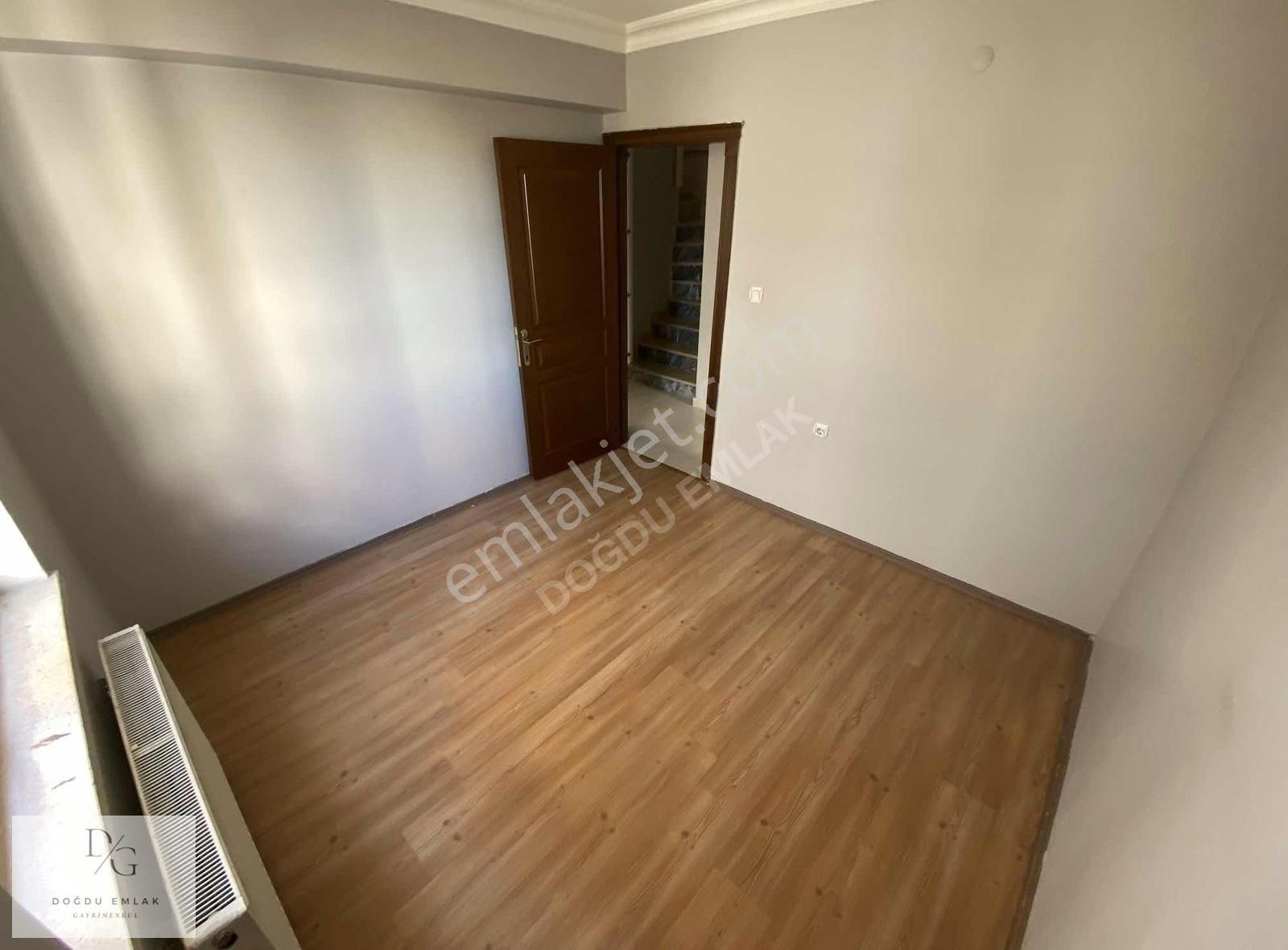 Doğdu Emlak'tan Cadde Üstü 5+1 Teraslı Dublex - Görsel 11