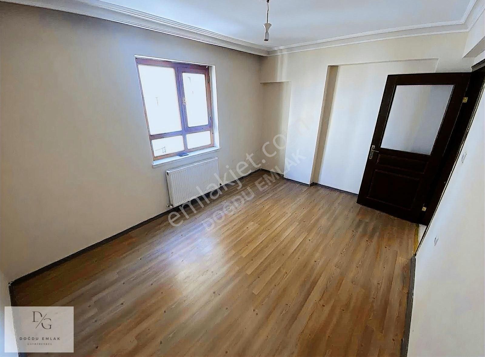 Doğdu Emlak'tan Cadde Üstü 5+1 Teraslı Dublex - Görsel 23