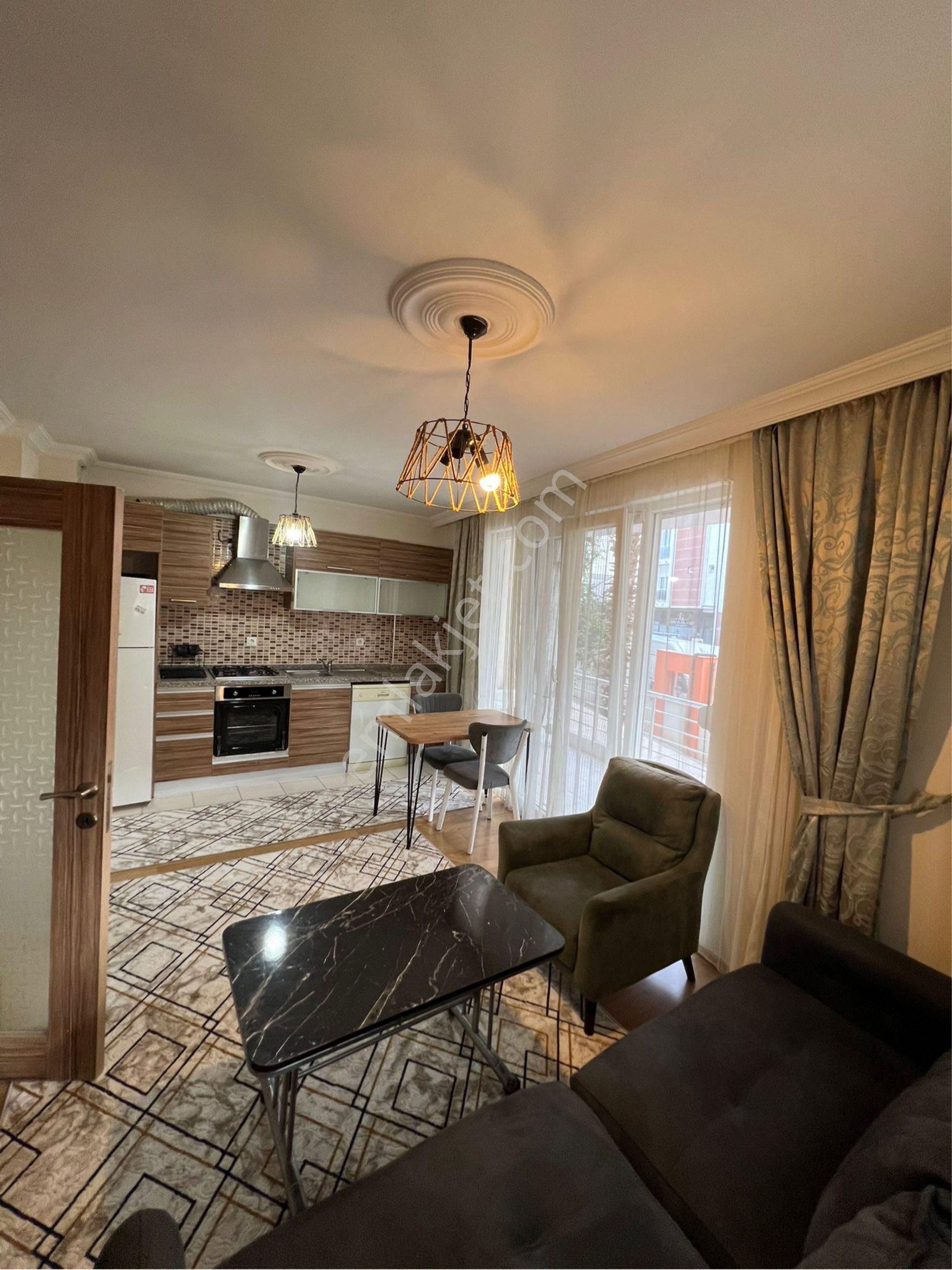 Antalya Konyaaltı Hurma Site İçi Yeni Ve Temiz Eşyalı Geniş 1+1 Full Eşyalı 1+1 Daire
