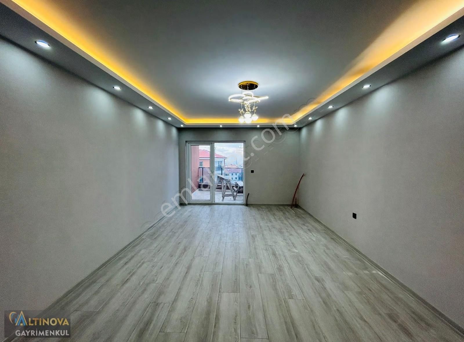 Keçiörende Delux Yapılı Emsalerinin Çok Altında 3+1 Daire - Görsel 23