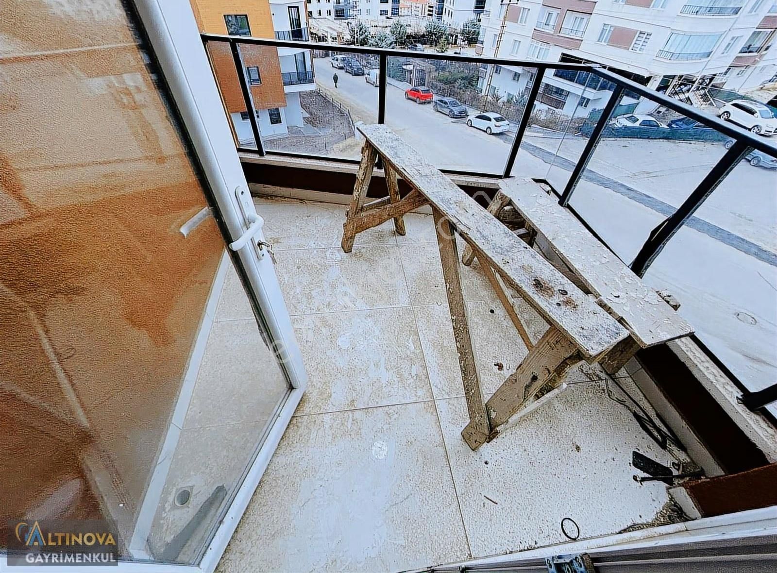 Keçiörende Delux Yapılı Emsalerinin Çok Altında 3+1 Daire - Görsel 17