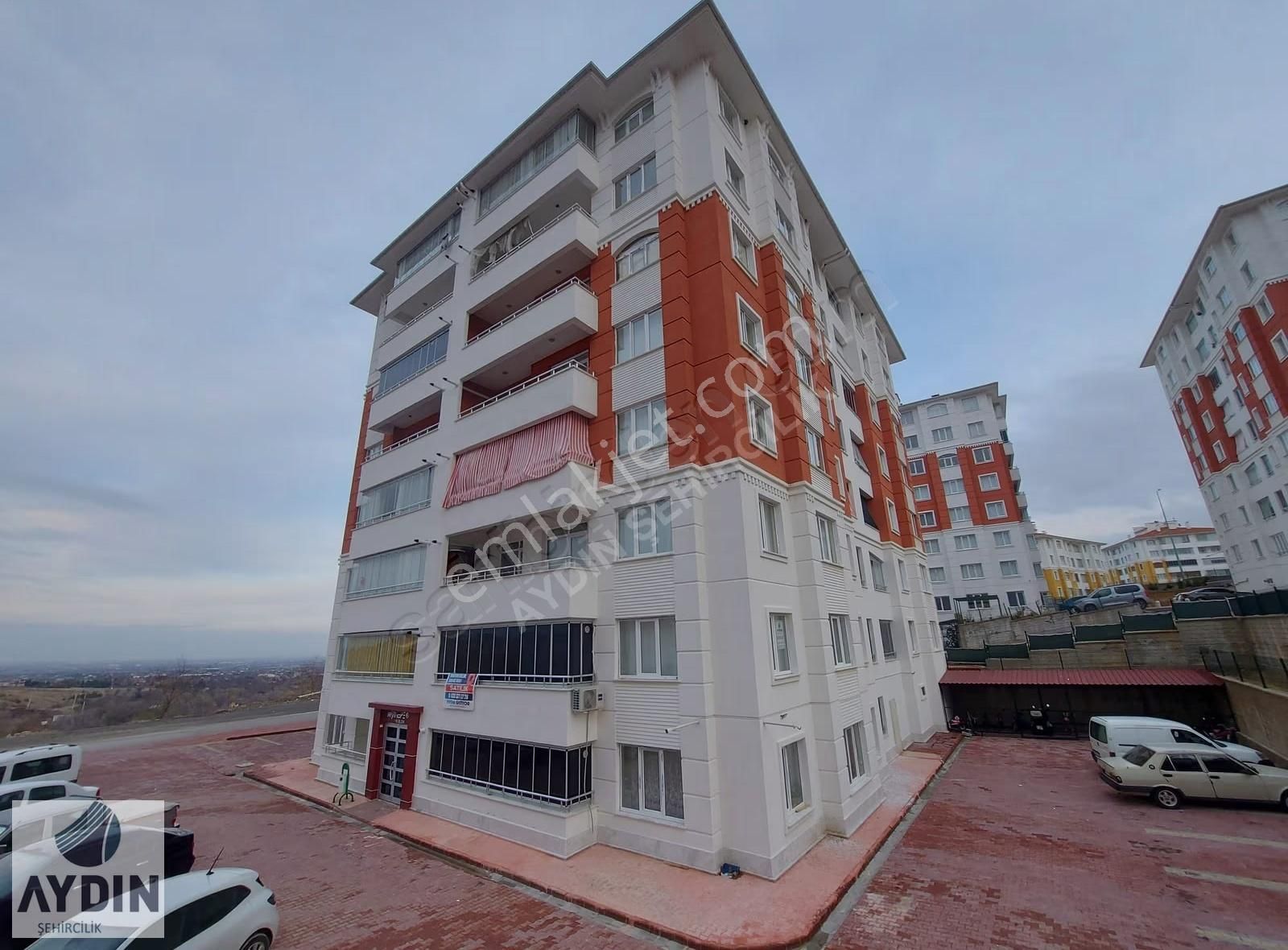 Aydın Satıyordan Seyirtepe Konutlarında Ödemesiz Geniş 3+1 Daire