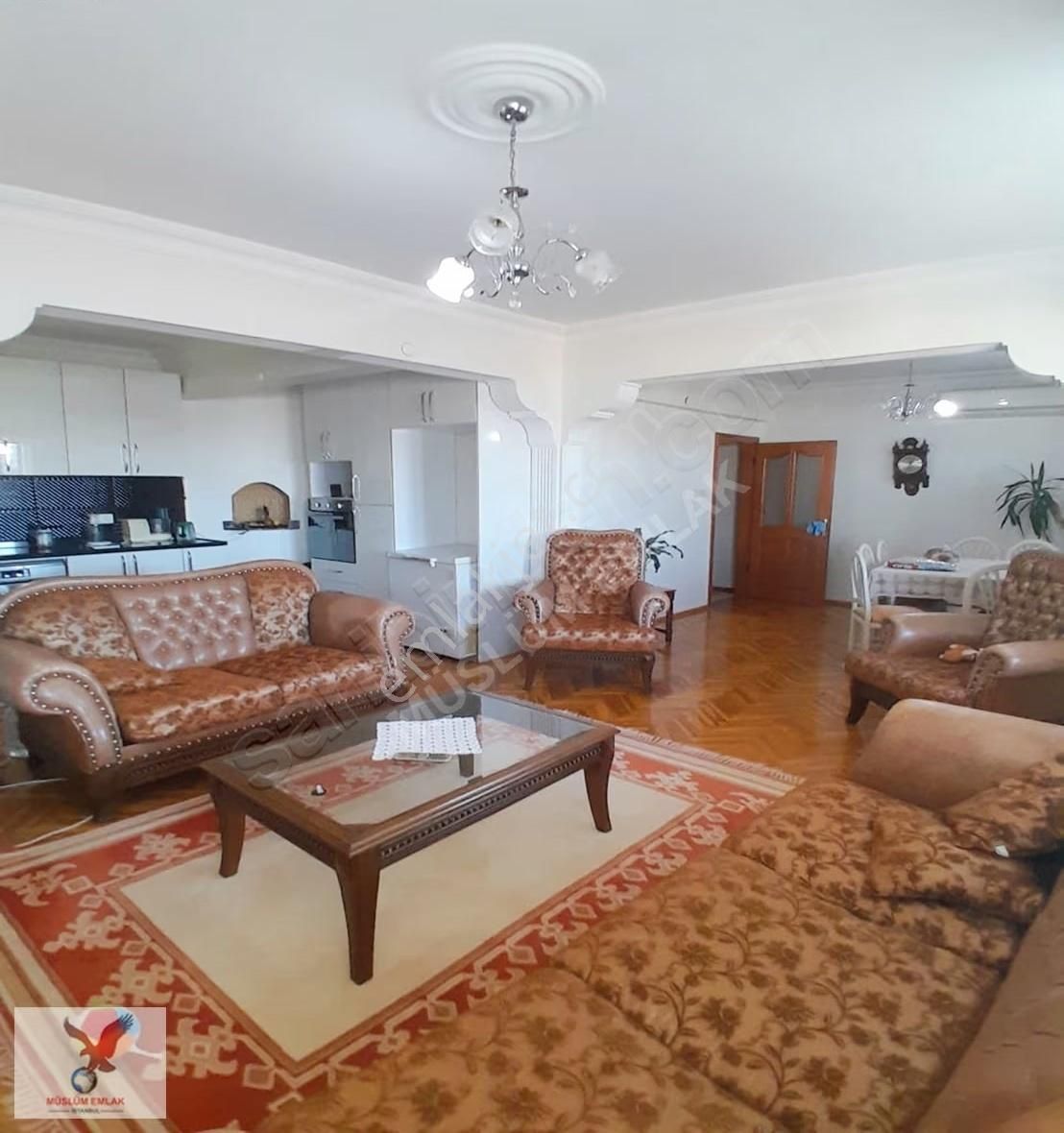 Avcılar Ambarlıda 4+2 240 M2 Emsallerinin Altında Fırsat Daire ! - Görsel 24