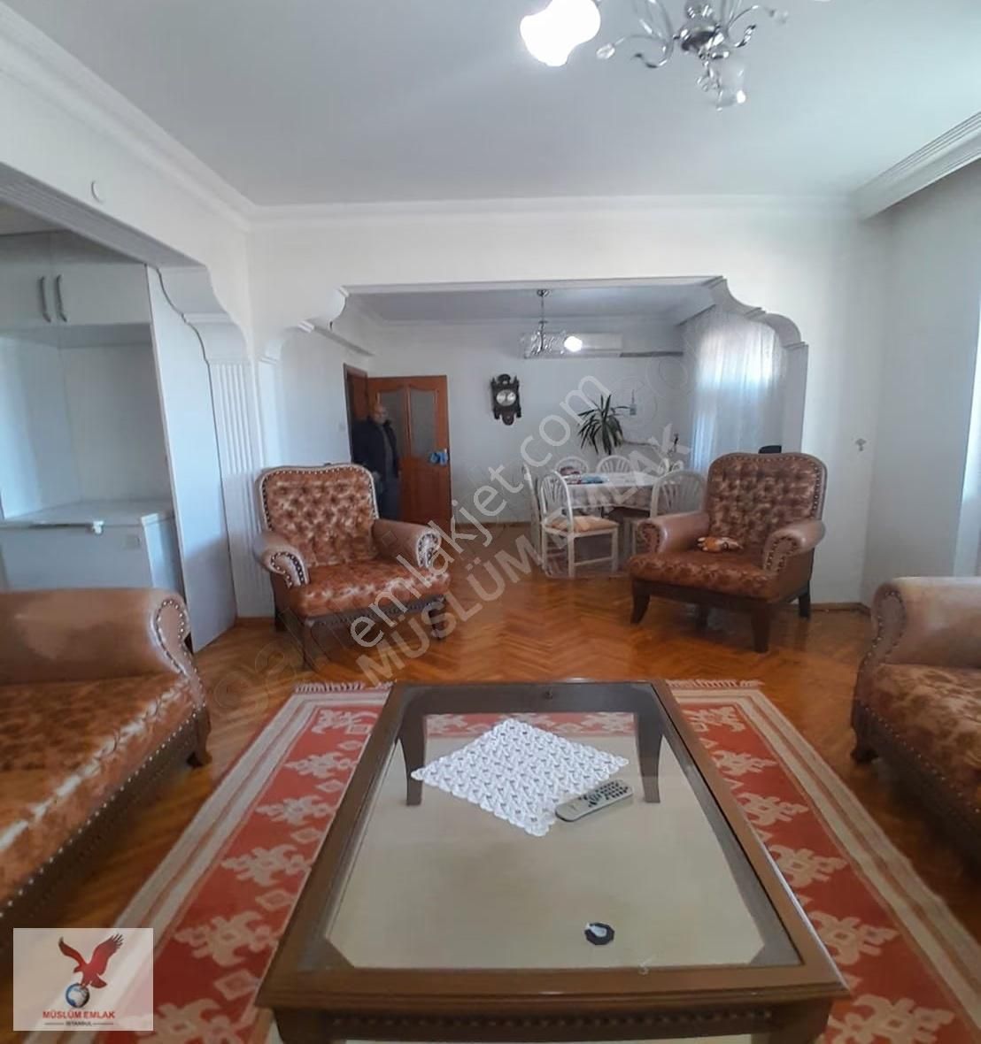 Avcılar Ambarlıda 4+2 240 M2 Emsallerinin Altında Fırsat Daire ! - Görsel 28