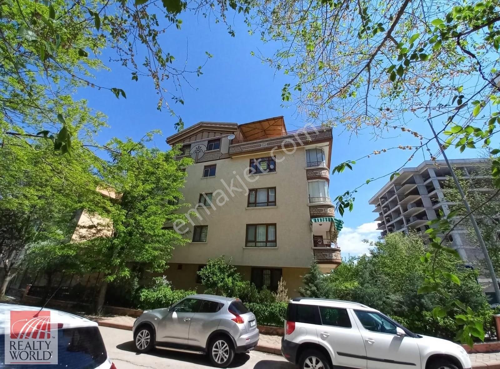 İstasyon Mahallesinde Satılık 5+1 Dublexs Daire - Görsel 13