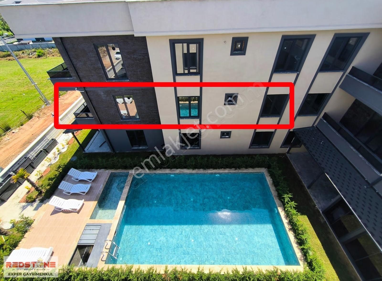 Şehri Mahalde Orta Kat Havuz Cephe Kombi C. Balkon Satılık 2+1 - Görsel 3