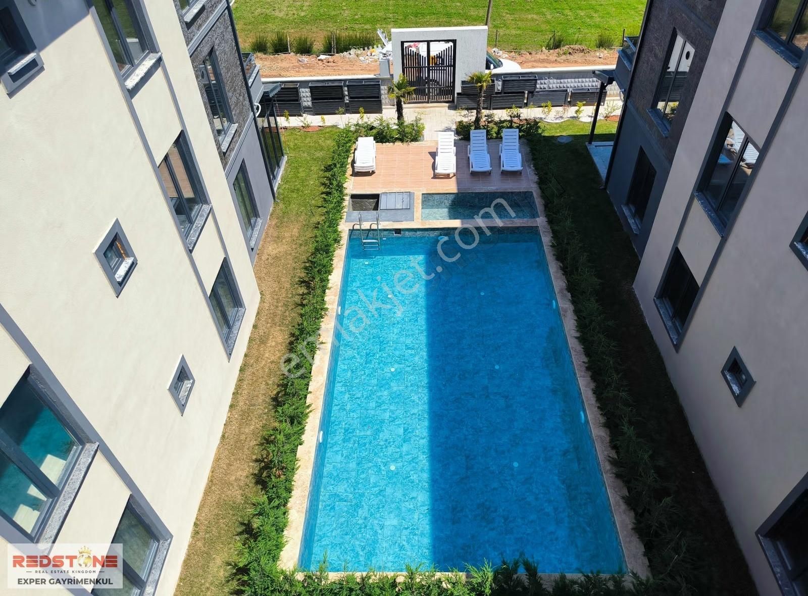 Şehri Mahalde Orta Kat Havuz Cephe Kombi C. Balkon Satılık 2+1 - Görsel 16