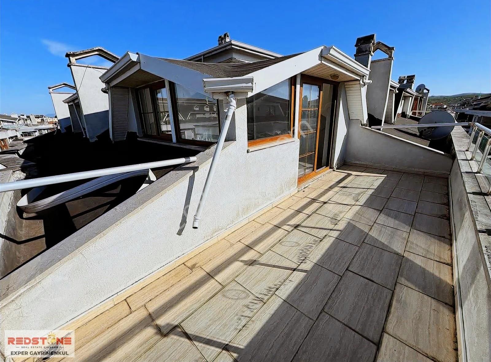 Denize Sıfır, Havuzlu Sitede, Deniz Manzaralı 4+1 Dublex Yazlık - Görsel 6