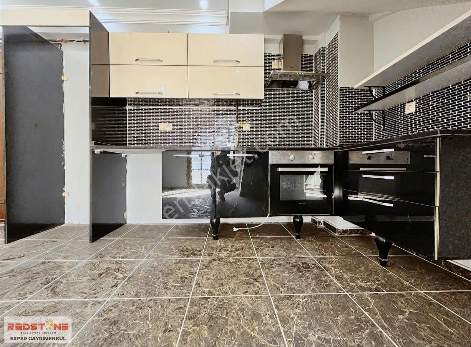 Denize Sıfır, Havuzlu Sitede, Deniz Manzaralı 4+1 Dublex Yazlık - Görsel 2