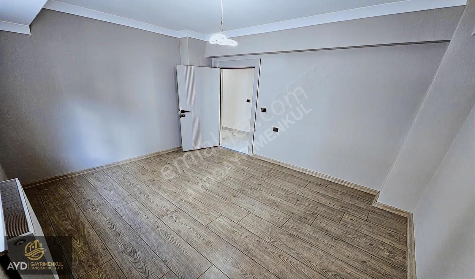 Ayd'den Menderes Mah Satılık 4+1 160m2 Ara Kat Daire - Görsel 9