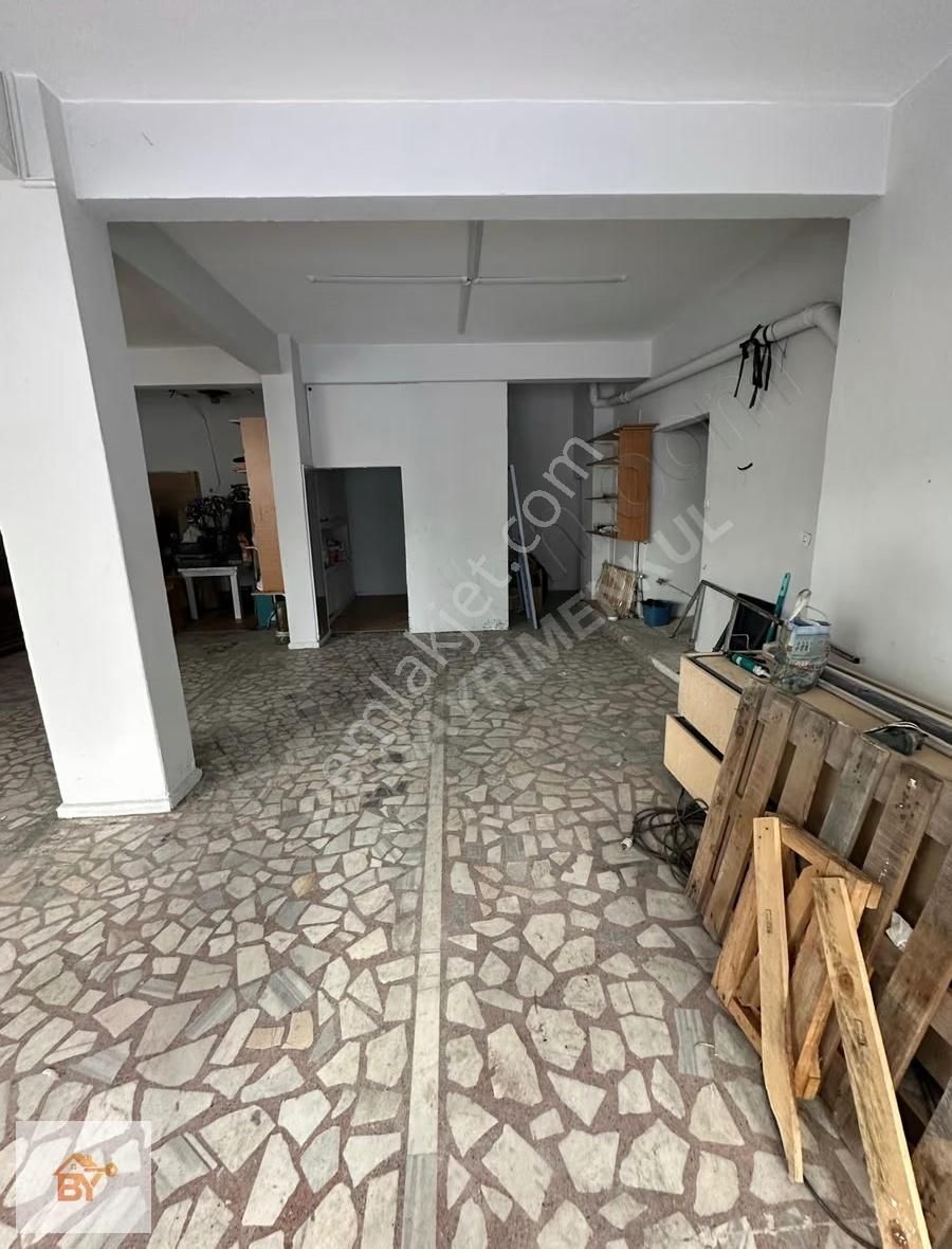 Fevziçakmak Mahallesinde Kiralık Depo - Görsel 3