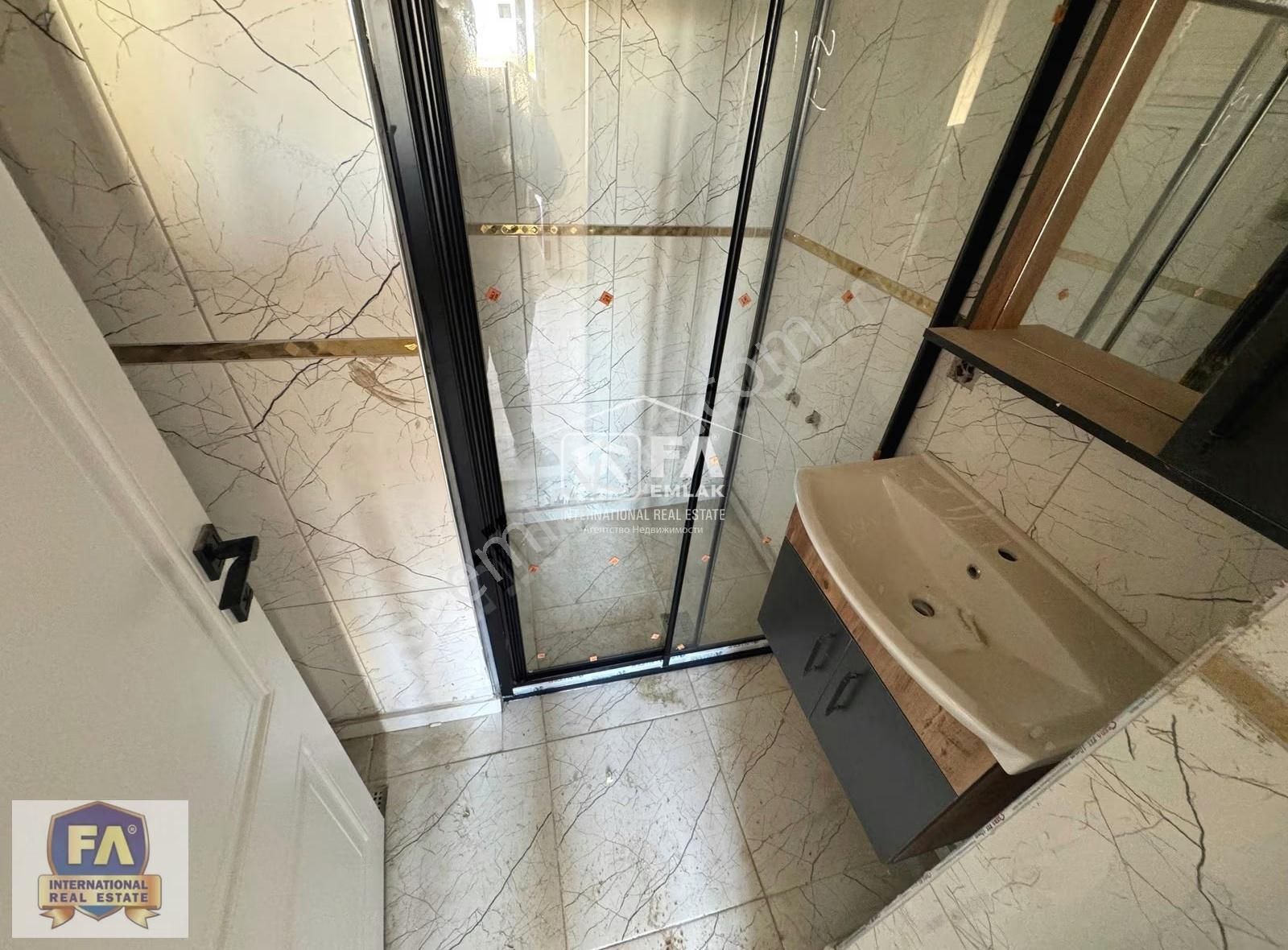 Fa'dan Erdemli Limonlu Mahallesi Sahile Yakın 2+1sıfır Daire - Görsel 26