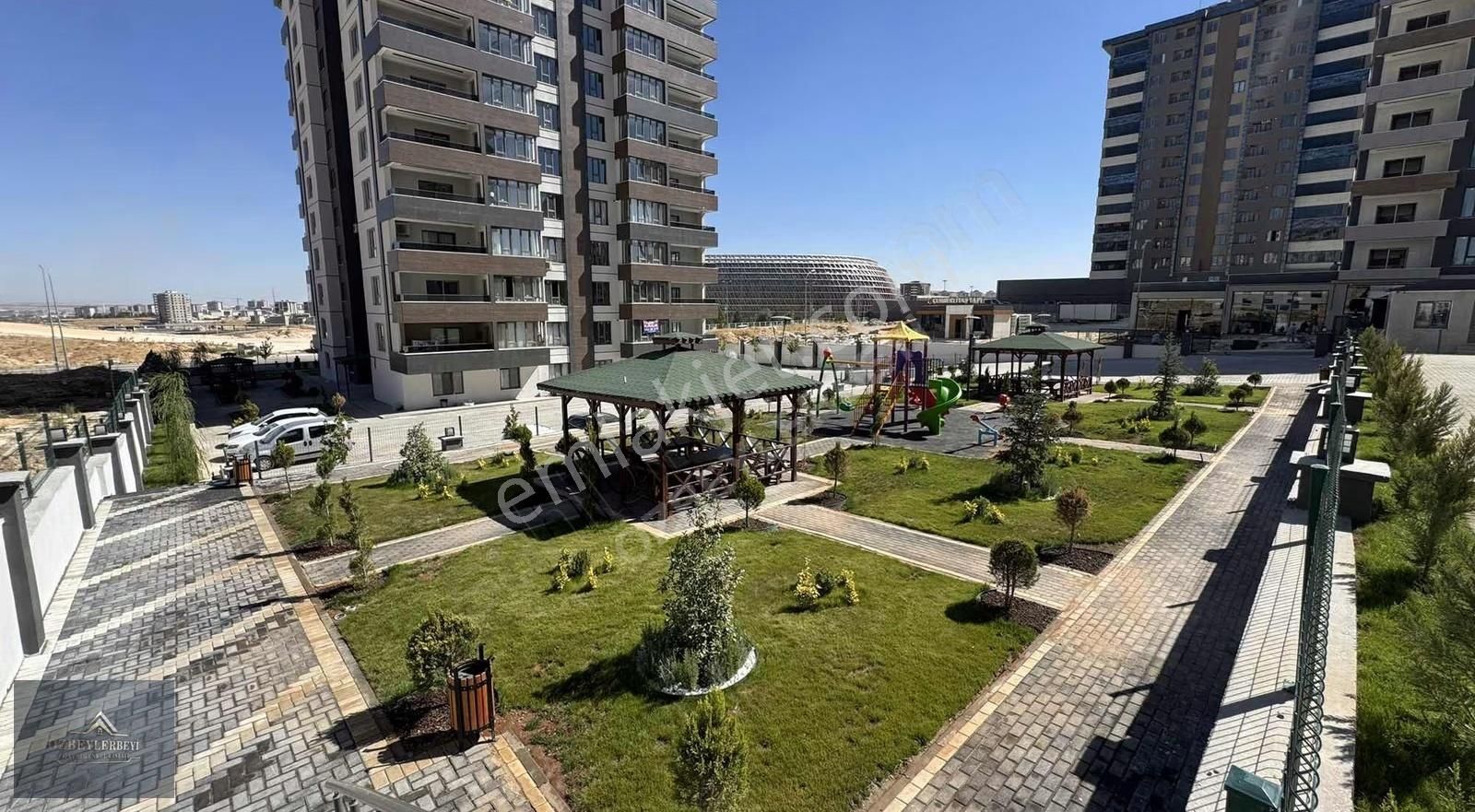 Göktürk Kalyon Stadyum Karşısı 3,5+1 Ultra Lüks Ön Cephe Daire