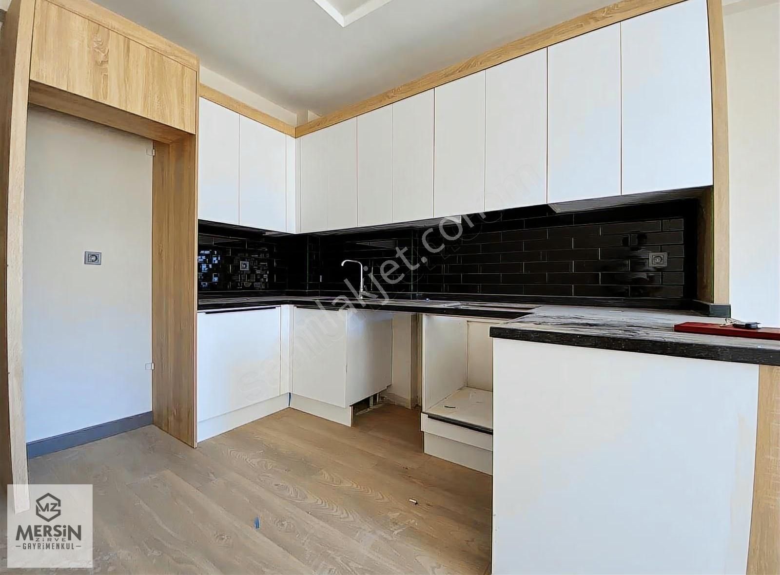 Merkezi Konum | 75. Yıl Mah. Gmkya Sıfır Lüks 2+1 - Görsel 9