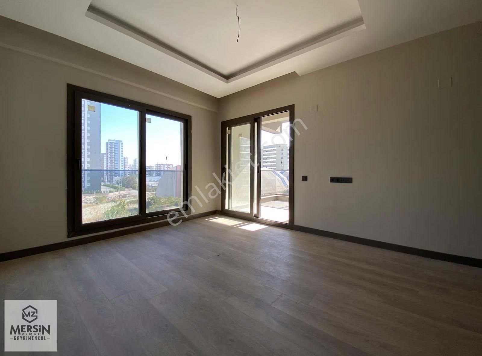 Prestijli Sitede Gmkya Sıfır Lüks 2+1 Satılık - Görsel 9