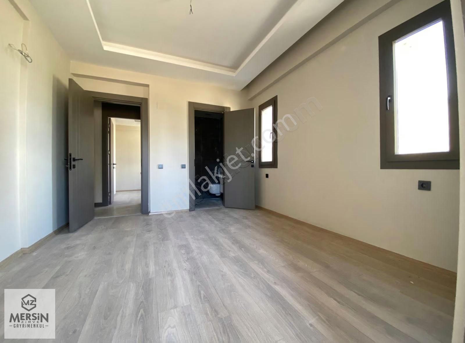 Prestijli Sitede Gmkya Sıfır Lüks 2+1 Satılık - Görsel 6