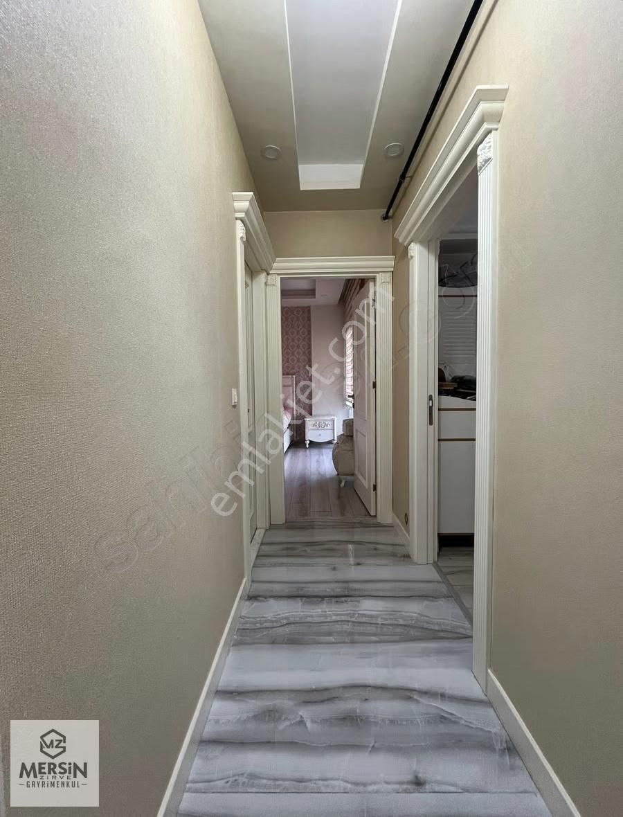 Özel Tasarım, Geniş Ve Ferah, Merkezi Konumda Satılık Ev - Görsel 30